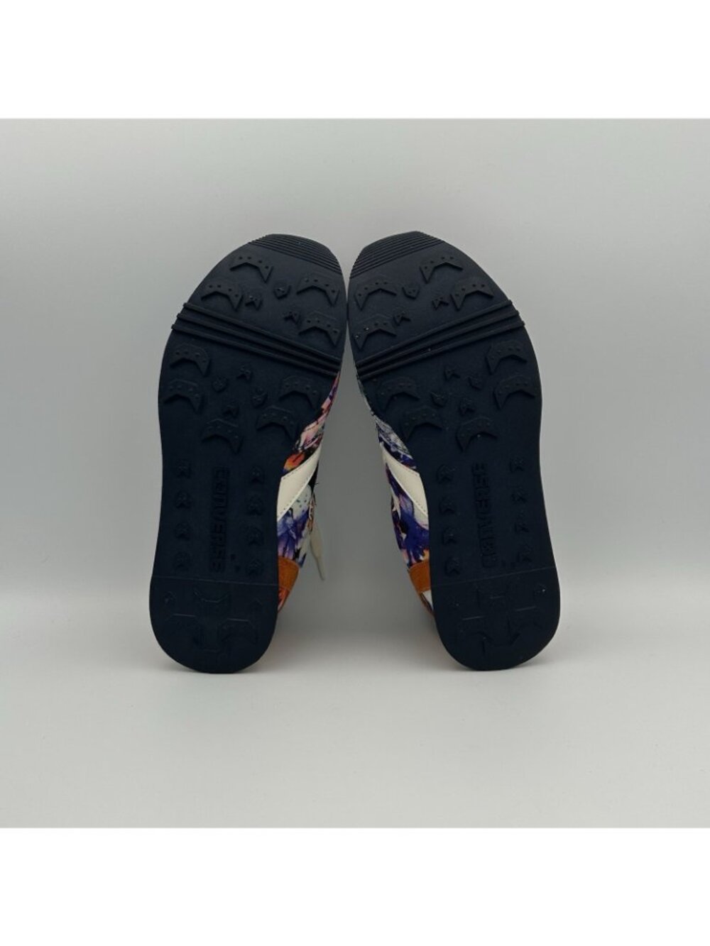 Converse Cons Women’s Size 7.5 Blue White Lace Up Sneakers Shoes 552753C - Picture 9 of 10